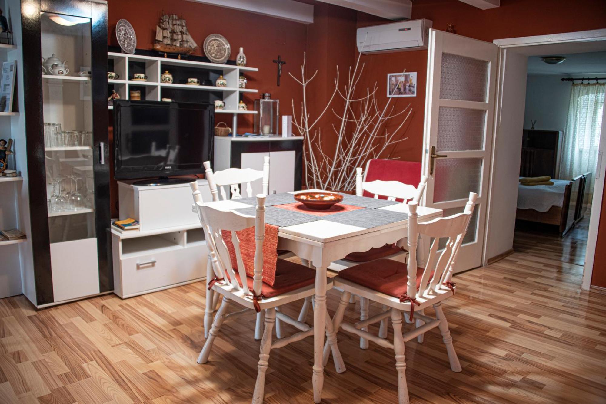 Apartman Nives Lubenice Extérieur photo