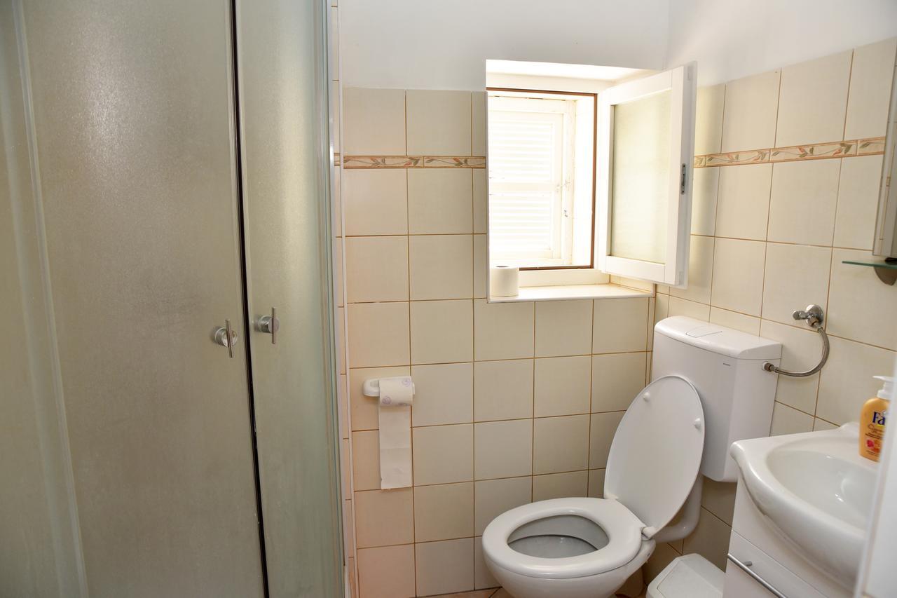 Apartman Nives Lubenice Extérieur photo